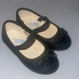 Toddler girls flats like new